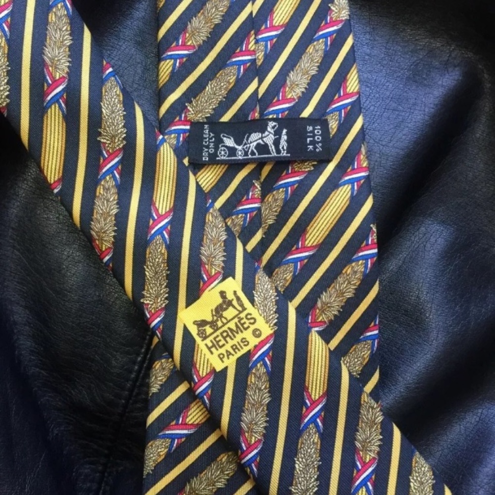 Lot of vintage silk ties Hermes